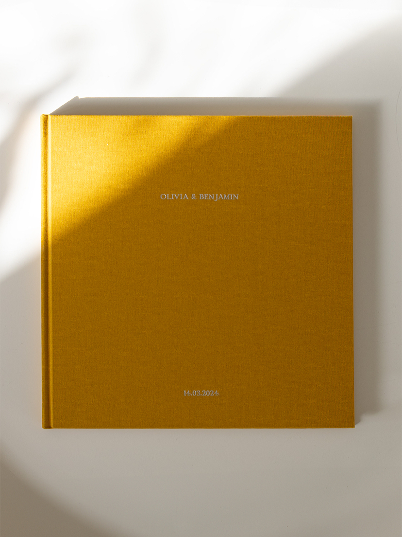 Fotobuch mit Stoffeinband mit Veredelung