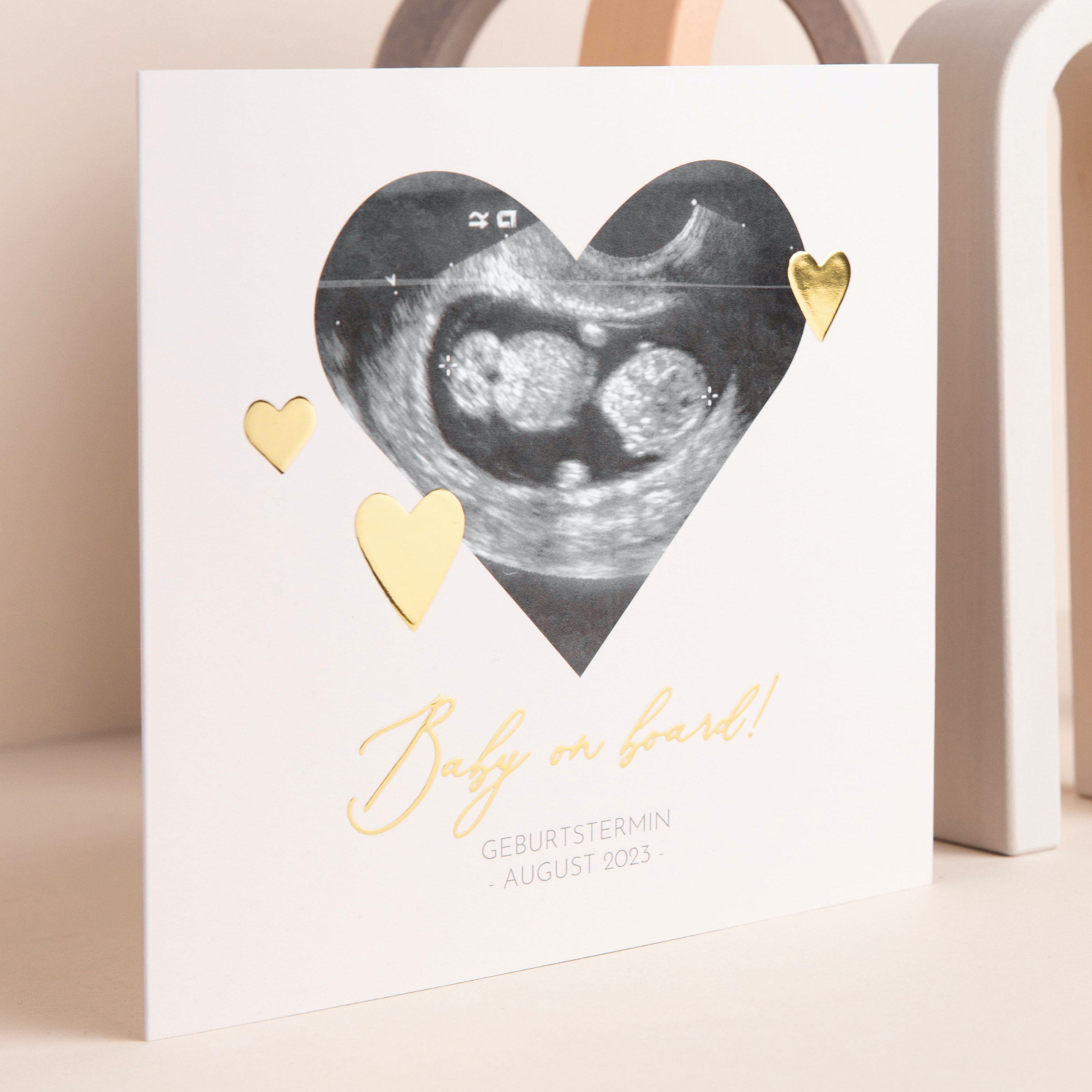 Schwangerschaft verkünden Karte Quadratische Klappkarte in ballett mit Goldfolie Schwangerschaftskarte selbst gestalten Design: Deep Love.