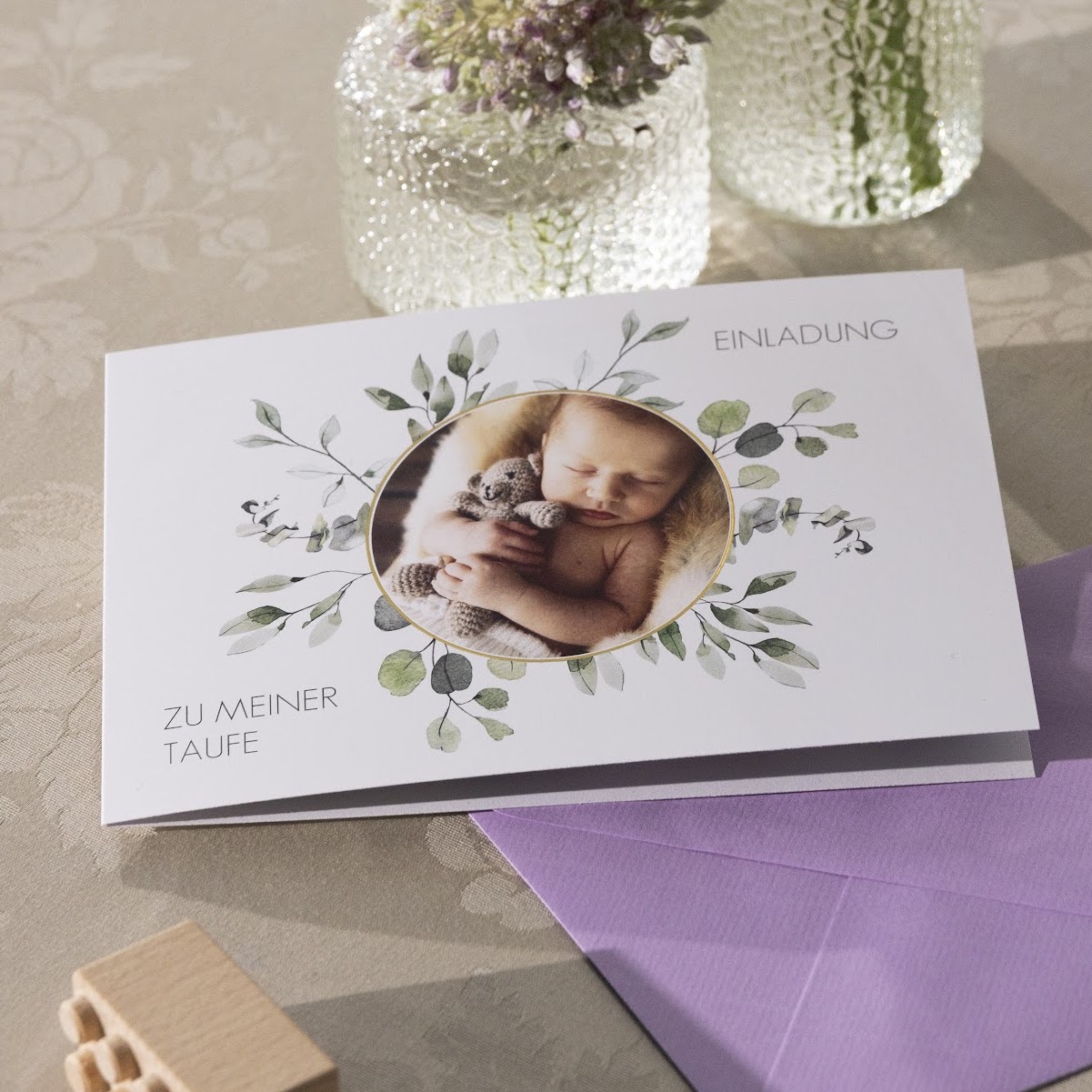 Taufe Danksagungskarten Mittlere Klappkarte flach in weiss mit Goldfolie mit Spruch & Text selbst gestalten Design: Eucalyptus Leaves. kartenmacherei