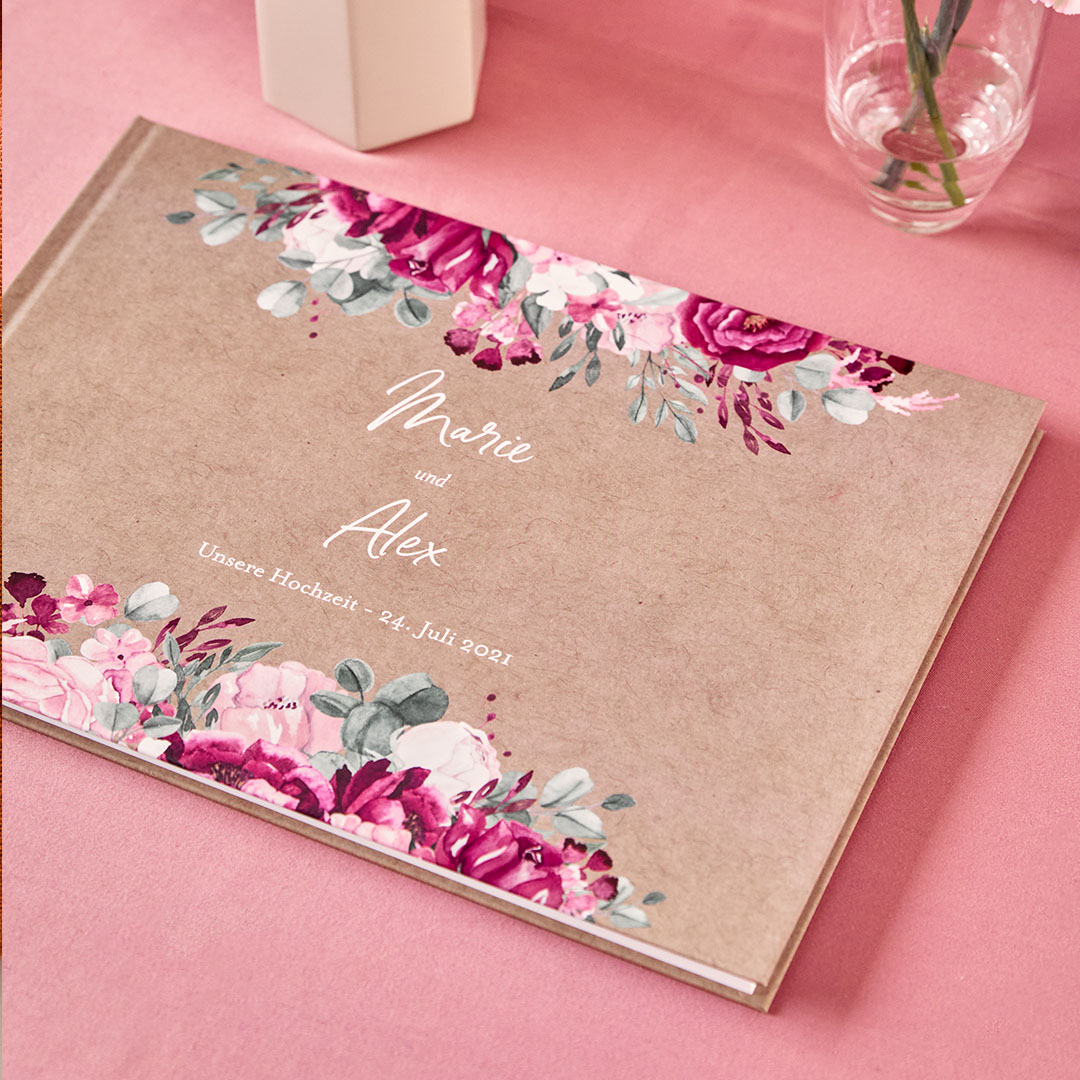 Gästebuch Hochzeit personalisiert – Design: Rose Bouquet, mit Fragen, A4 quer (Hardcover), zartrosa, hochwertig & liebevoll gestaltet.. kartenmacherei