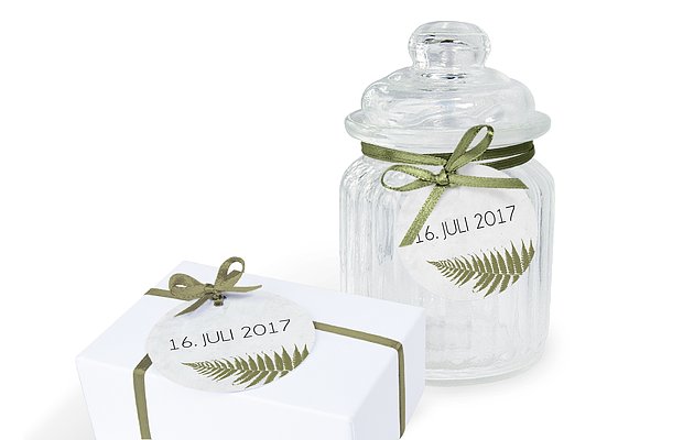 Anhänger mit Band zur Hochzeit Industrial Art