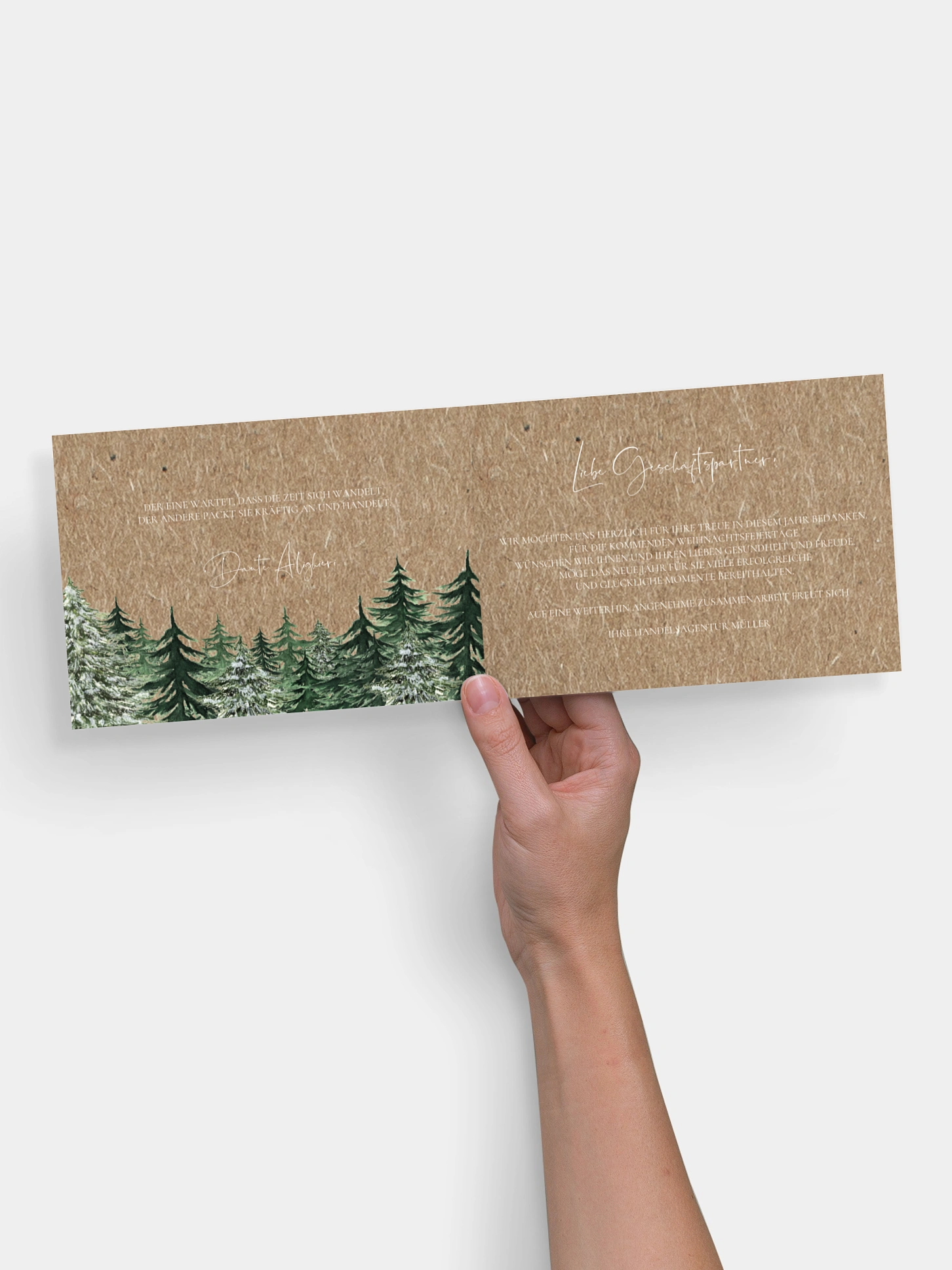 Geschäftliche Weihnachtskarte Warm Wintertrees Kraftpapier