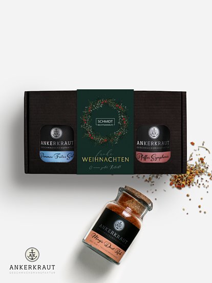 Classic Wreath Classic Wreath