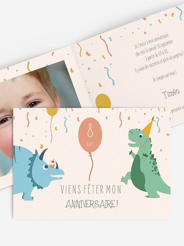 Cartons d'invitation anniversaire enfant - Thème dinosaure avec son cadeau