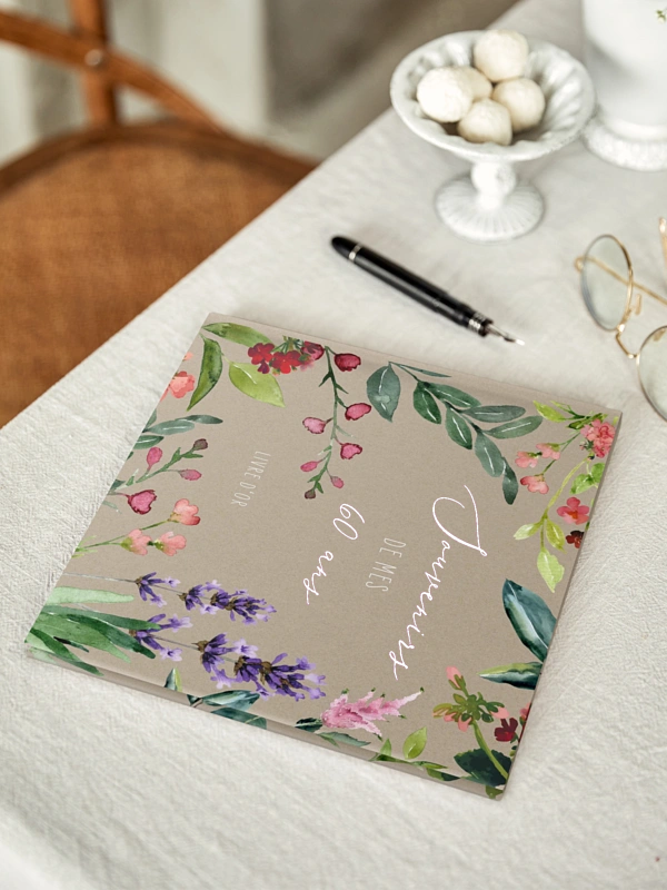 Livre d'or anniversaire Champs de fleurs