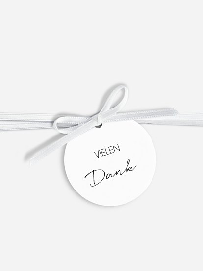 Anhänger mit Band zur Hochzeit Formatvorlage