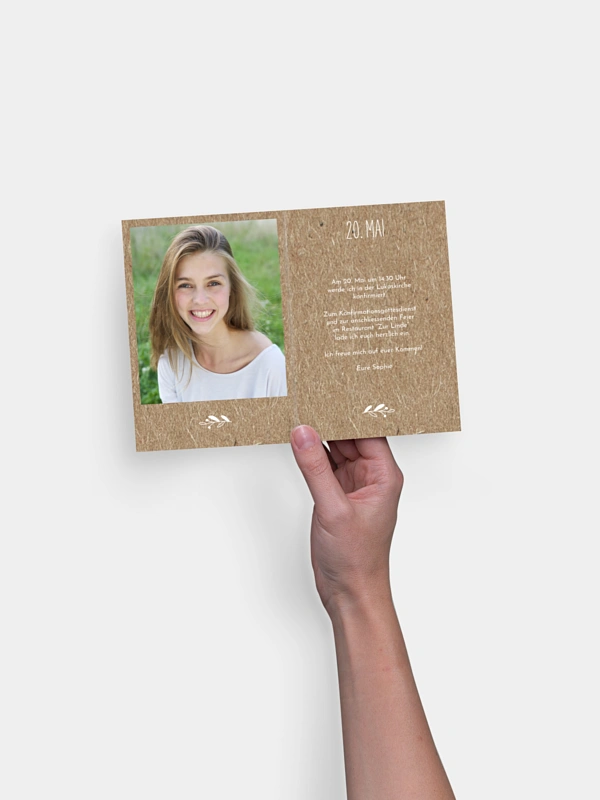 Konfirmationseinladung Floral Wreath Kraftpapier
