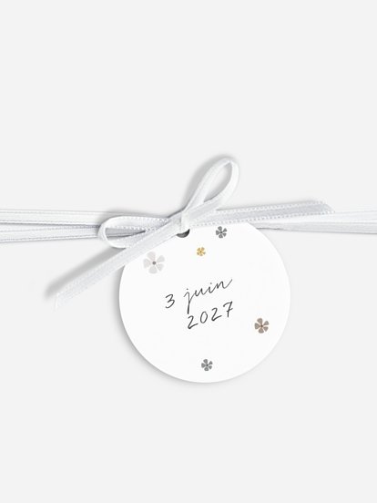 Étiquette avec ruban baptême Petite église photo