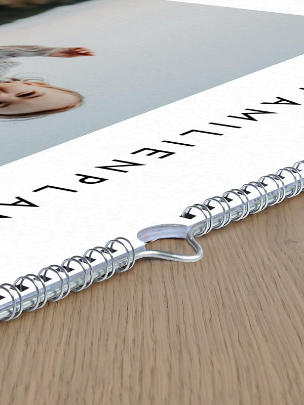 Familienkalender Minimalistic 4 Spalten