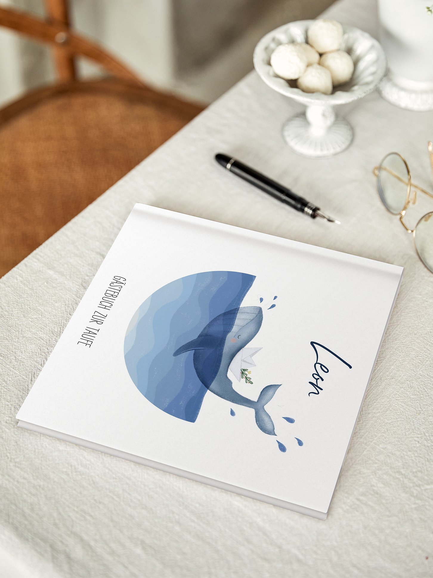 Gästebuch zur Taufe Happy Whale
