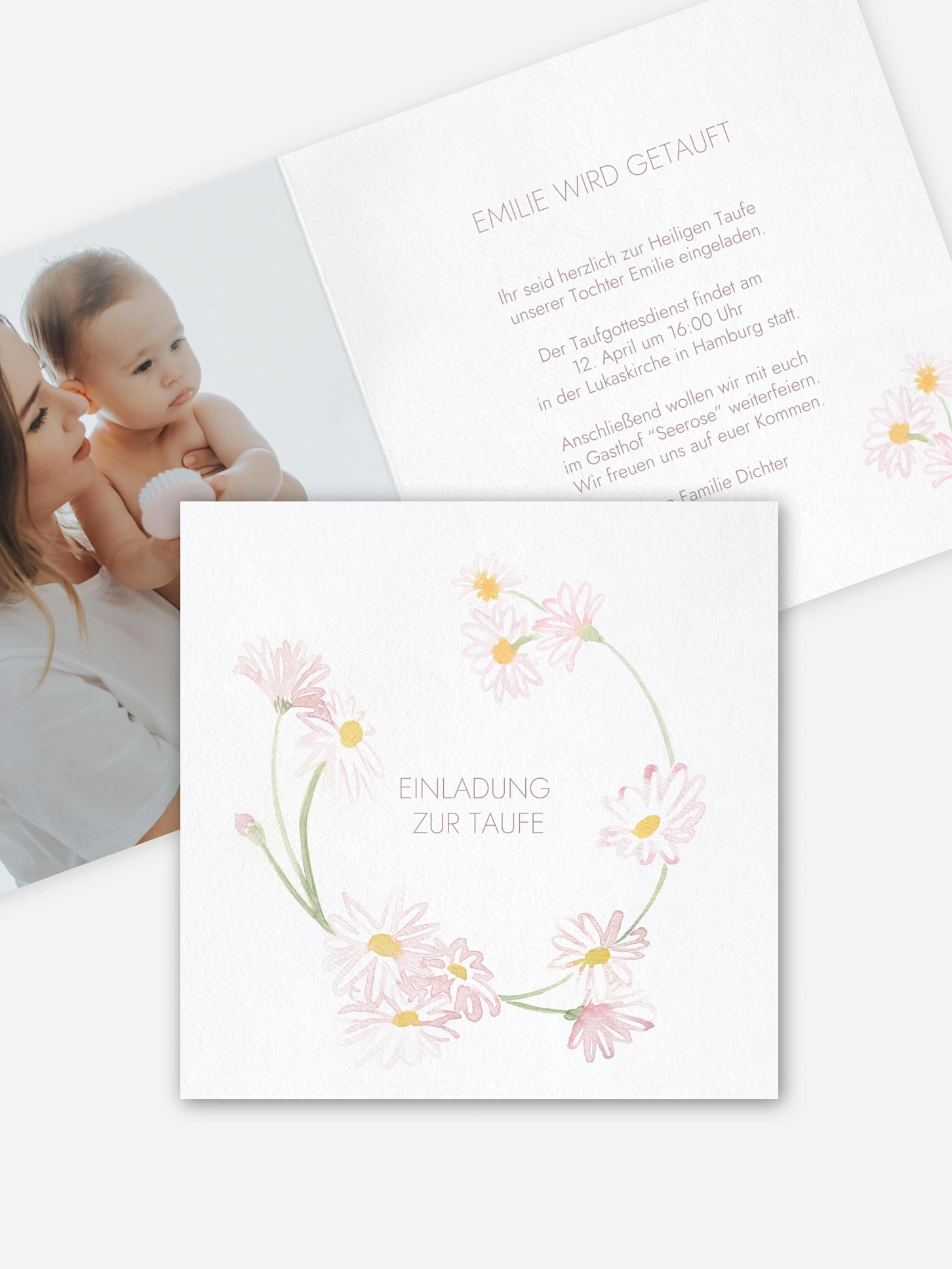 Taufeinladung Daisy Wreath