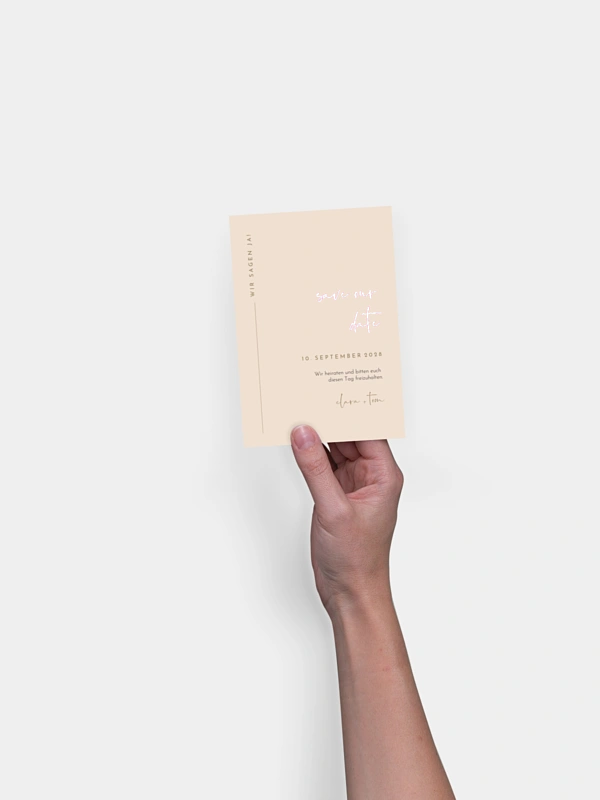 Save-the-Date Karte Modern Type