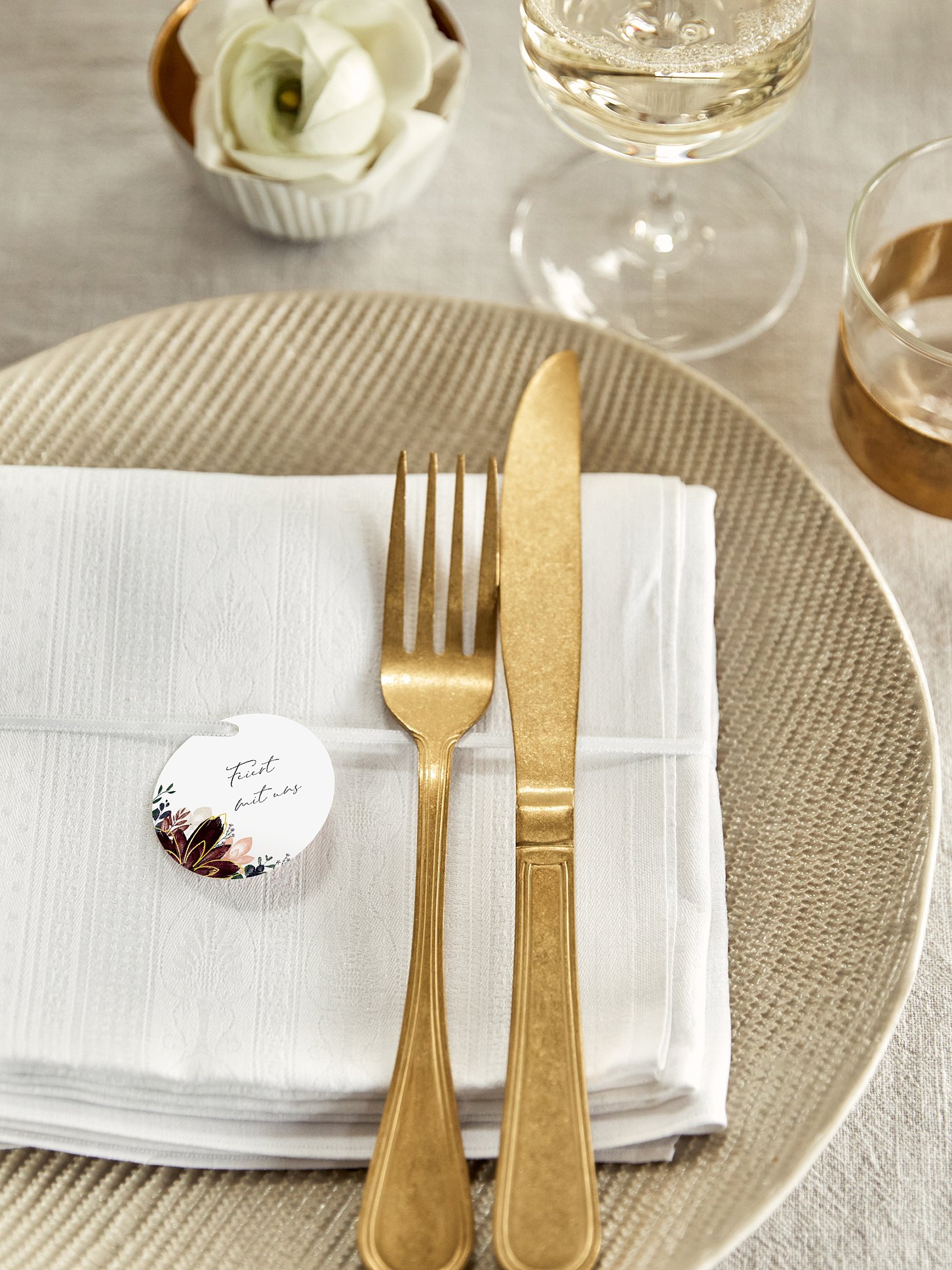 Anhänger mit Band zur Hochzeit Red Delight