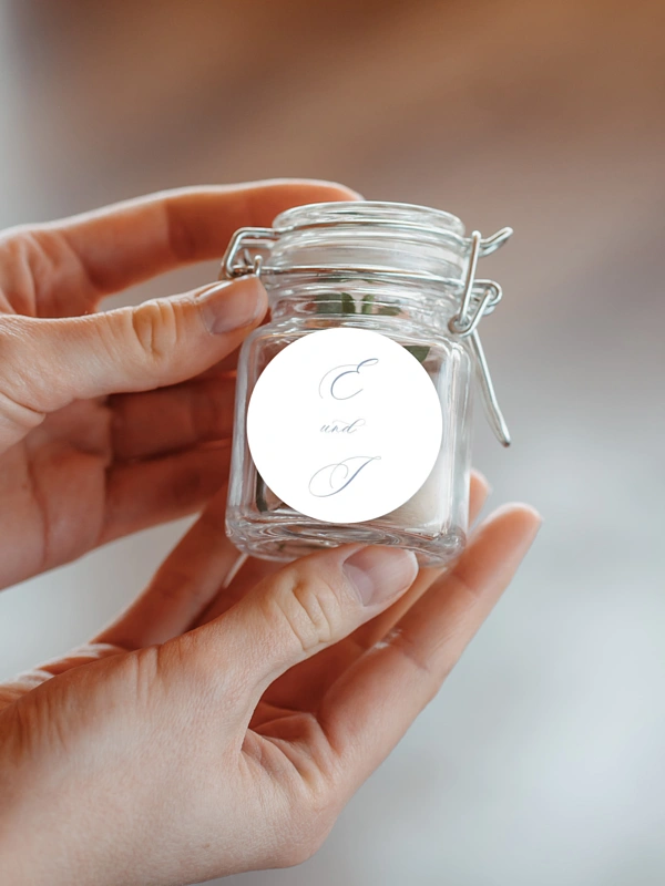 Geschenkaufkleber Hochzeit Zwischen Blüten