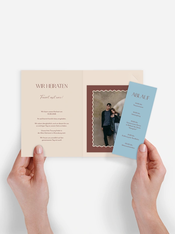 Hochzeitseinladung Wavy Love
