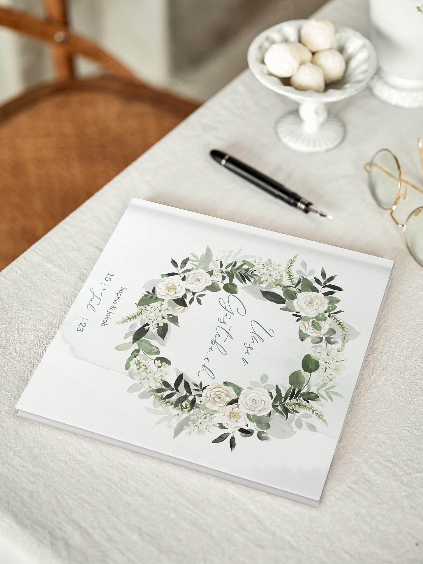 Gästebuch White Roses