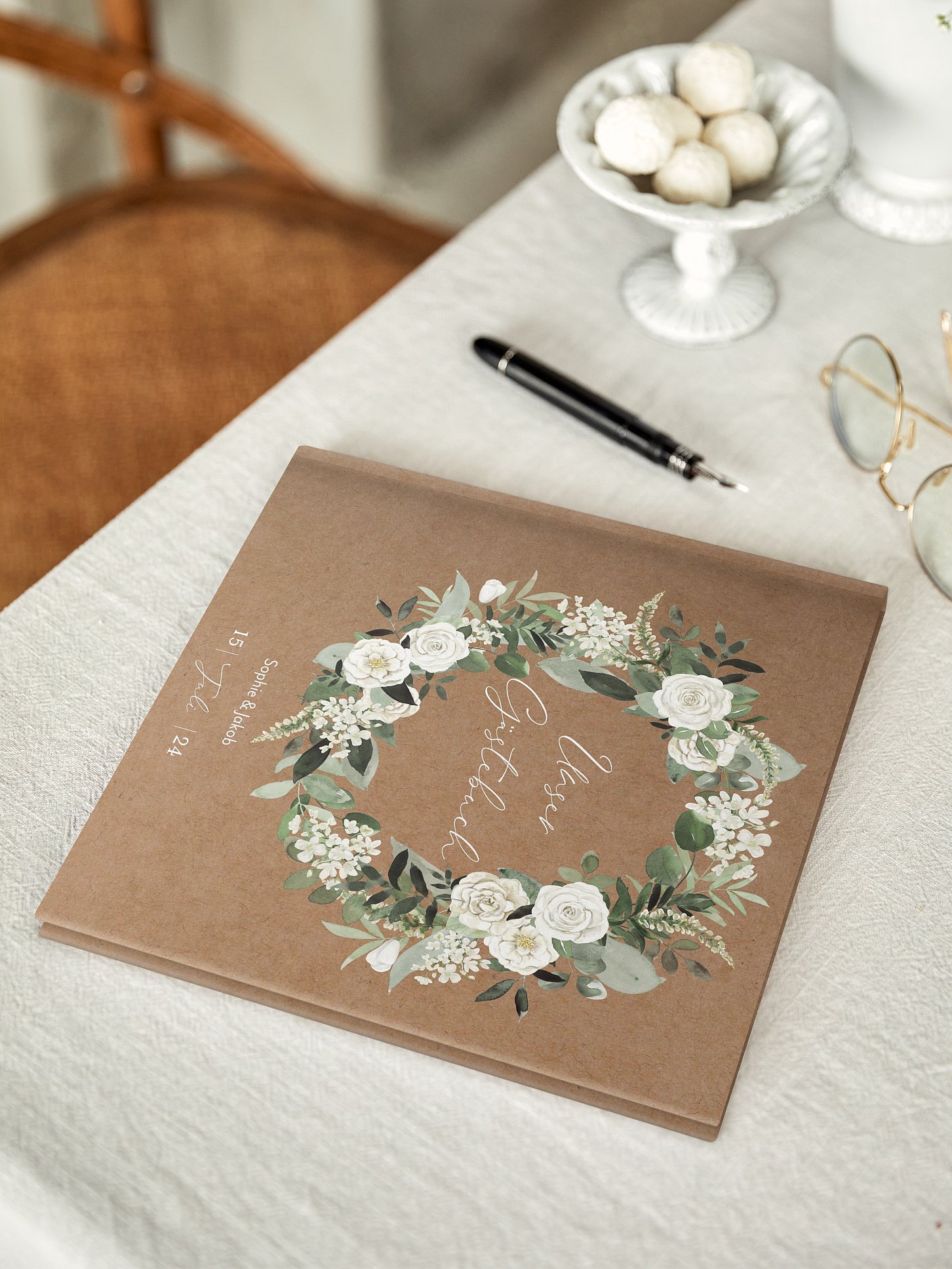 Gästebuch White Roses