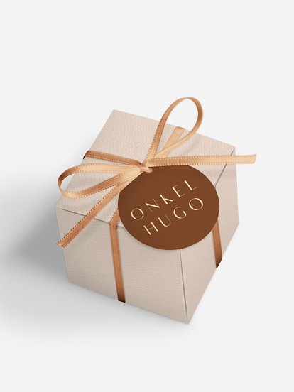 Gastgeschenkbox personalisiert Monogram muse