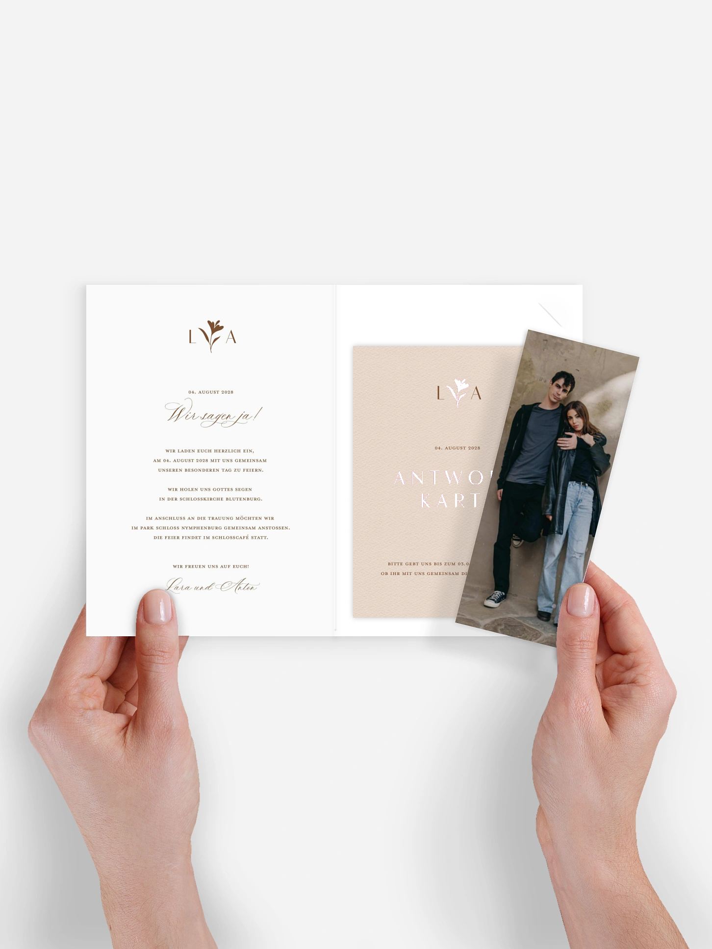 Hochzeitseinladung Monogram muse