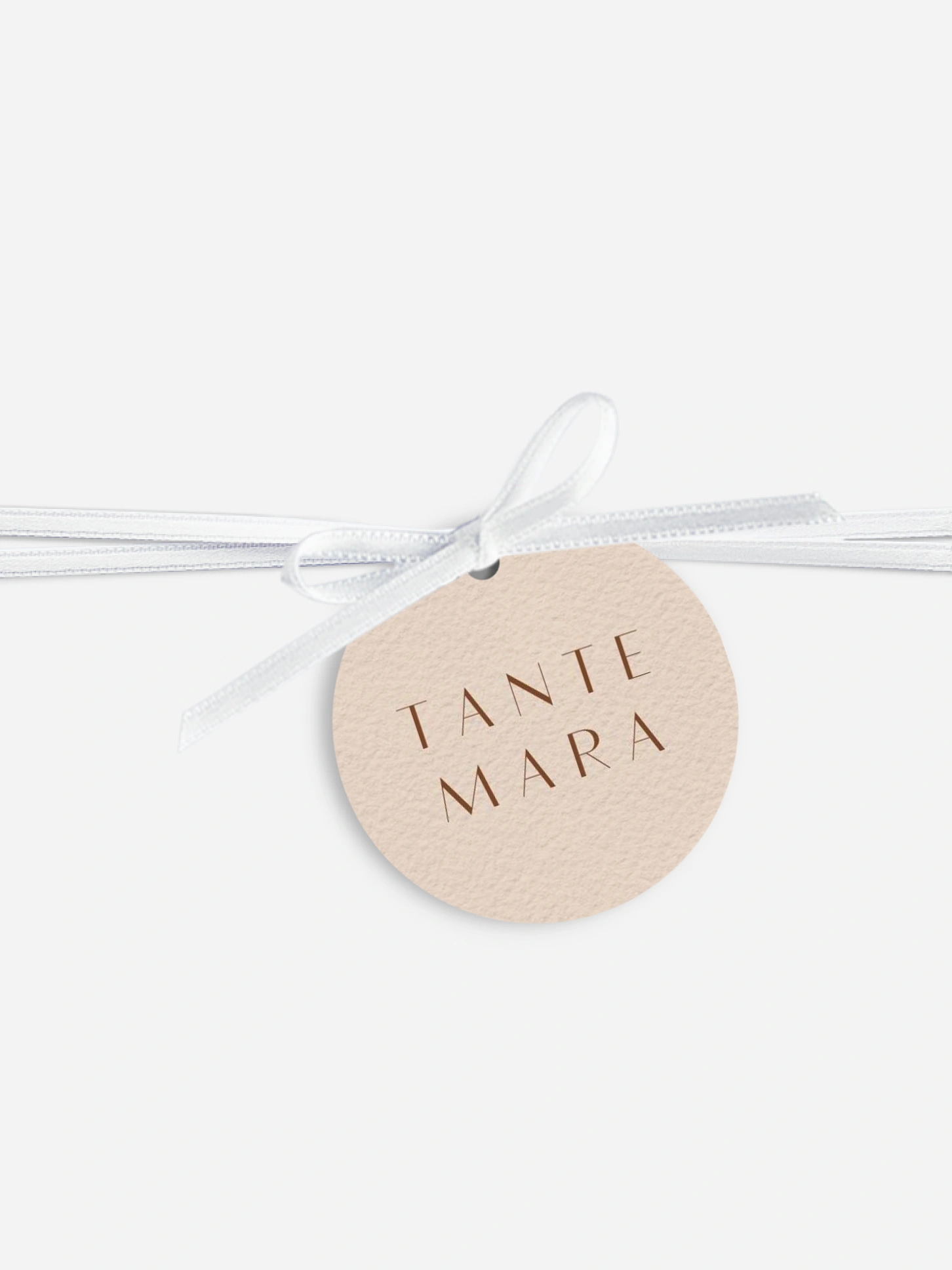 Anhänger mit Band zur Hochzeit personalisiert Monogram muse
