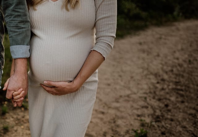 Keine Angst vor der Geburt! 4 Hebammentipps von Sissi Rasche