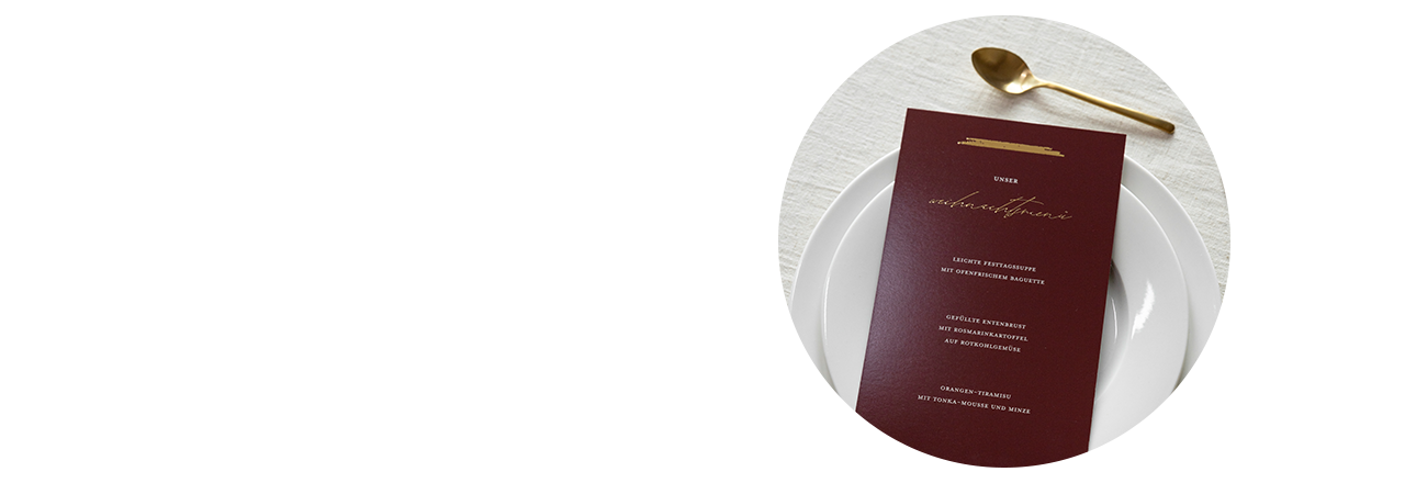 Menükarten: ein Hauch von Luxus bei Ihrer Weihnachtstischdeko