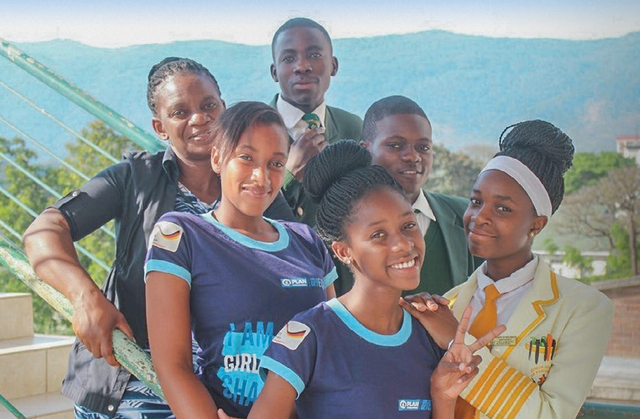 Wie Sie mit Weihnachtskarten helfen können