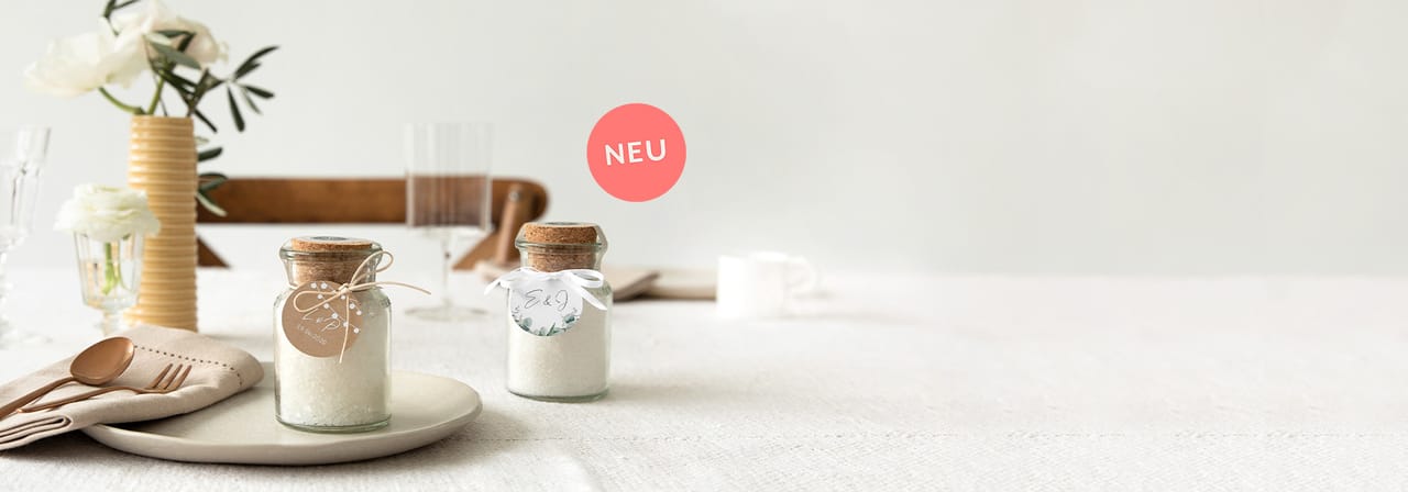 Salzglaeser mit Geschenkanhänger