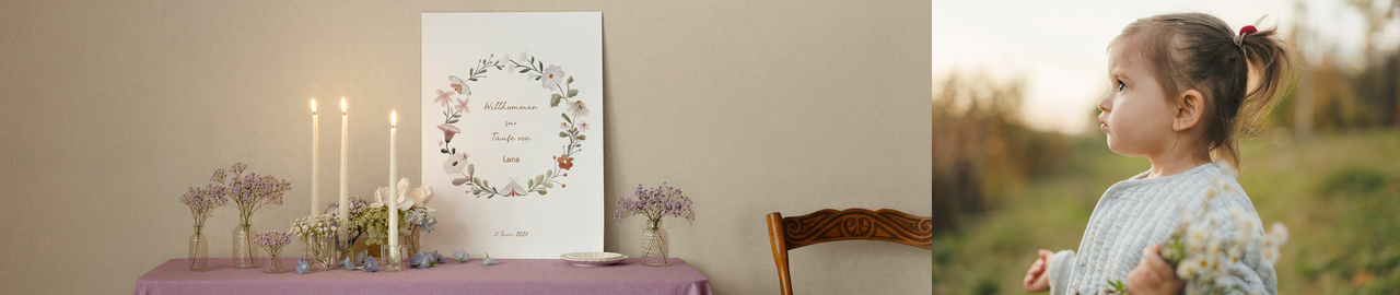 Willkommensschild zur Taufe stehend auf dem Tisch