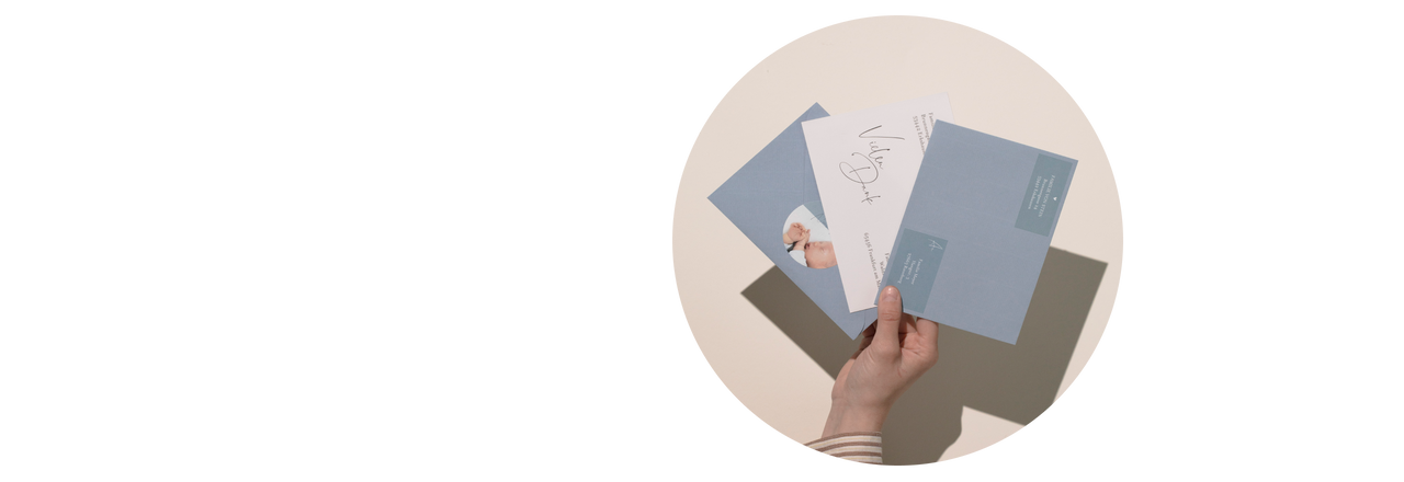 Adressaufkleber auf einem Briefumschlag