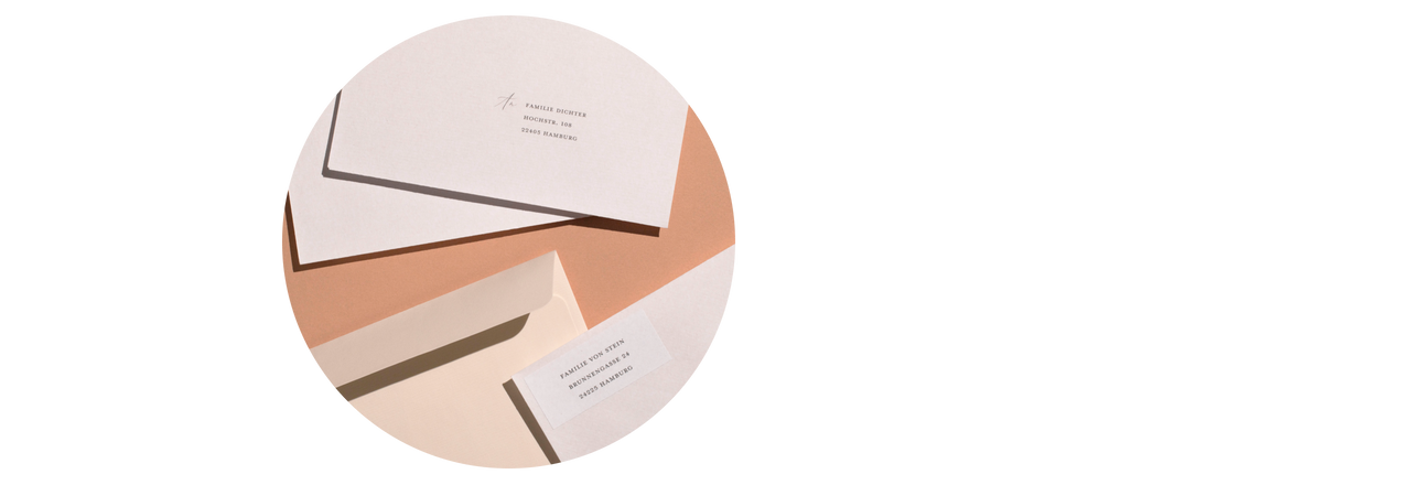 Adressaufkleber auf einem Briefumschlag