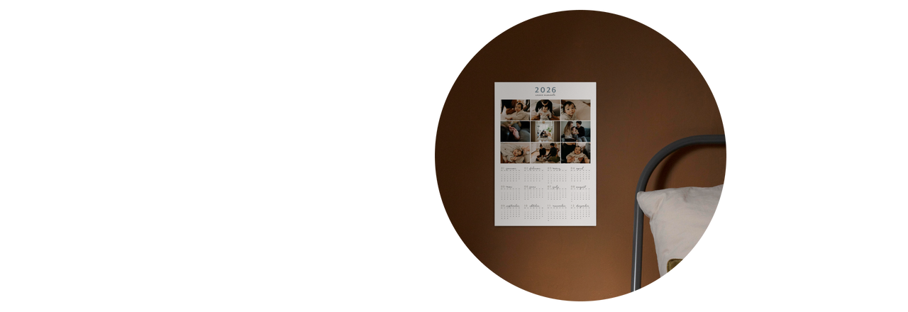 Jahresplaner an einer Wand