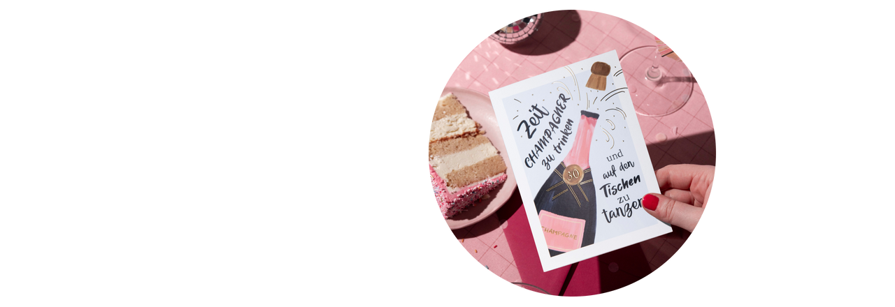 Einladungskarte zum 30. Geburtstag im Postkartenformat mit Champagnermotiv